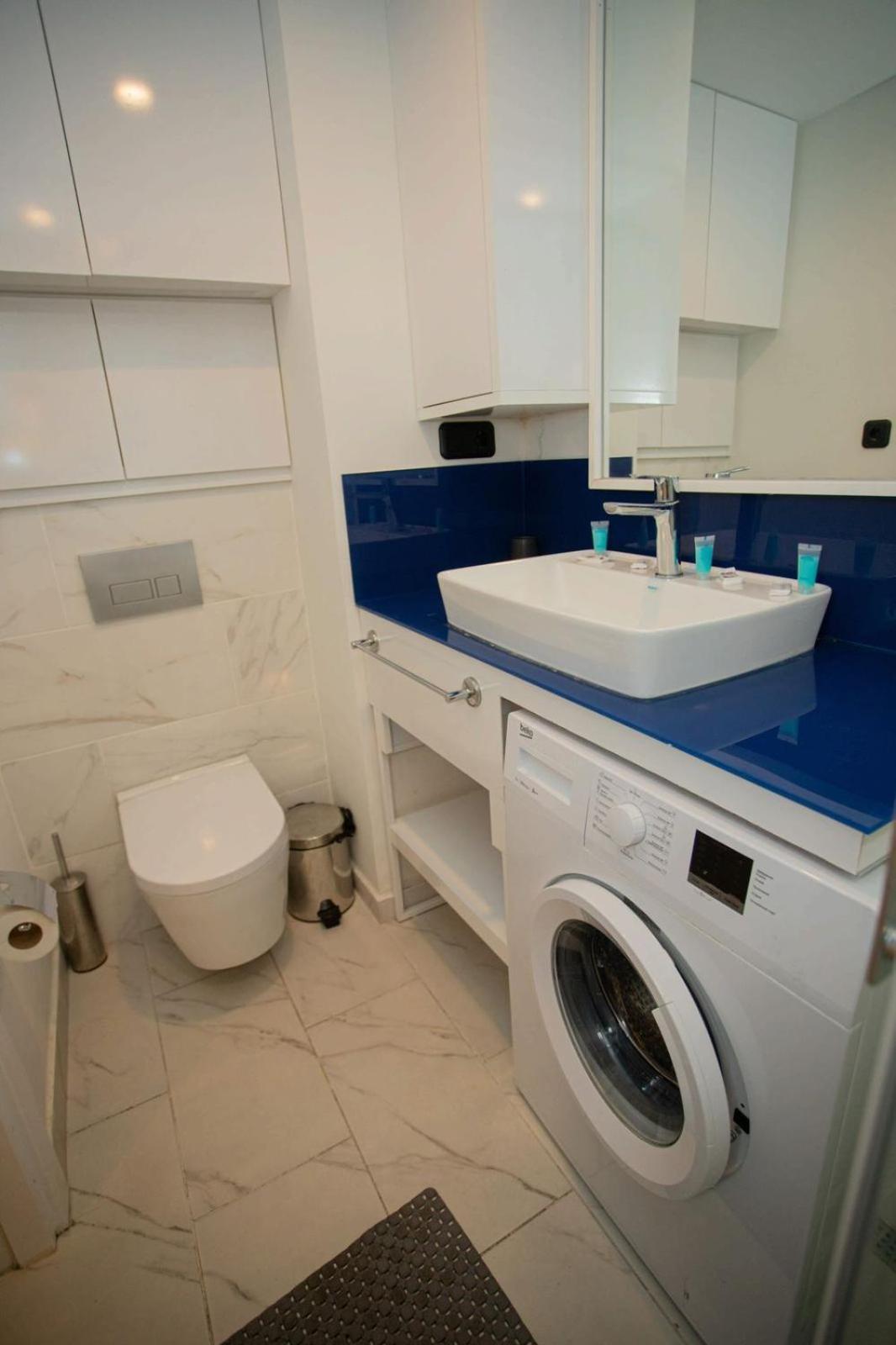 Suites Orbi City Aparthotel Batumi Kültér fotó