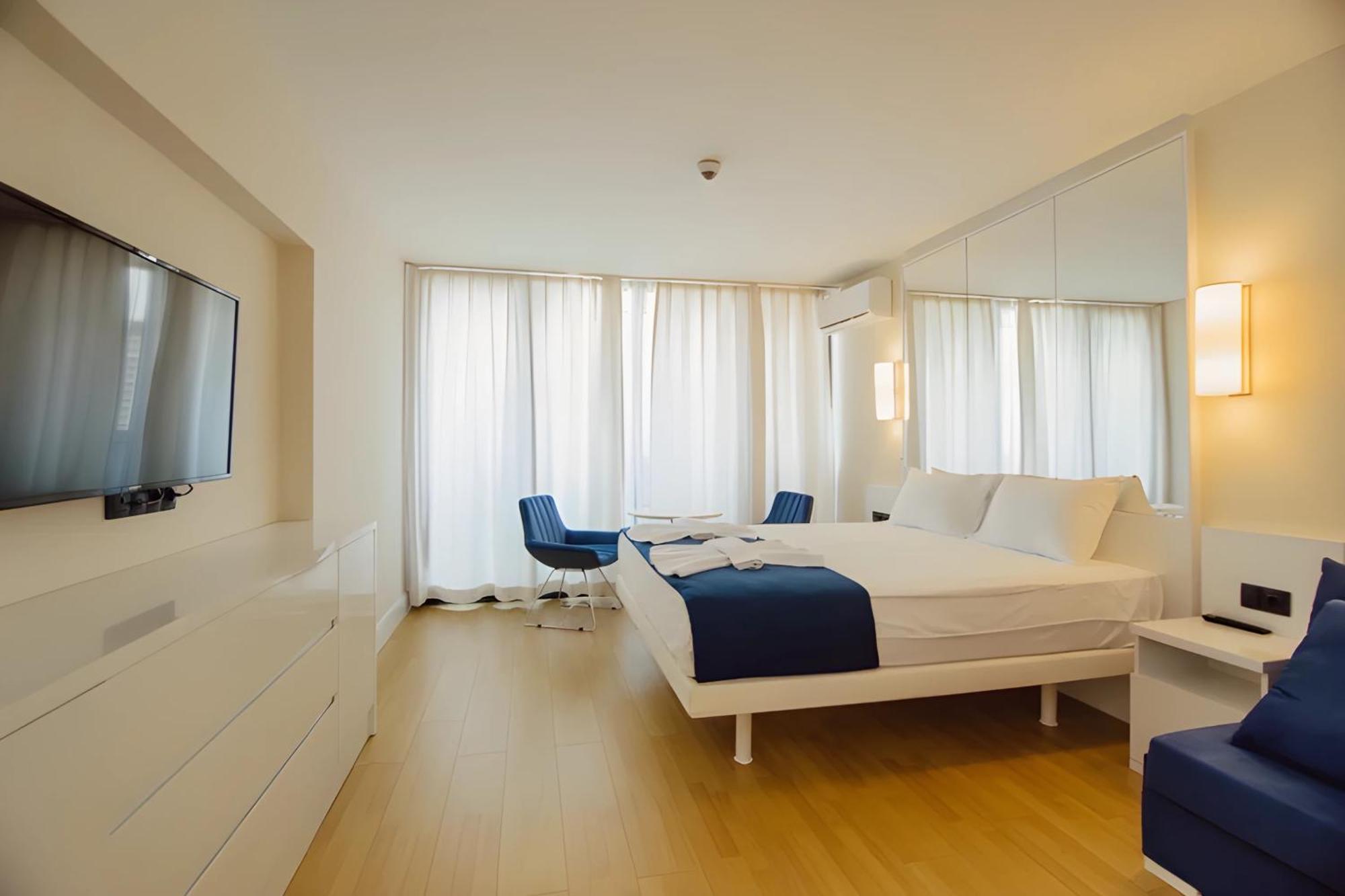 Suites Orbi City Aparthotel Batumi Kültér fotó